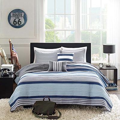 Intelligent Design Paul Reversible Coverlet Set Blue Twin/Twin XL