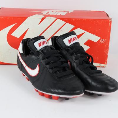 Nike Shoes | 80s New Nike Mens 4 Hotspur Soccer Cleats Shoes | Color: Black/Orange | Size: 4