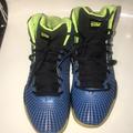 Under Armour Shoes | Boys Under Armour Shoes Boys Size 6 Youth | Color: Blue | Size: 6b