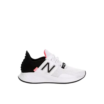 New Balance Womens Fresh Foam Roav Running Shoe Sneakers - White Size 11M