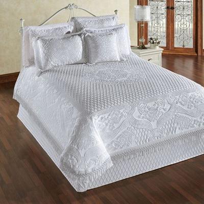 Madeira Coverlet, Full / Double, White