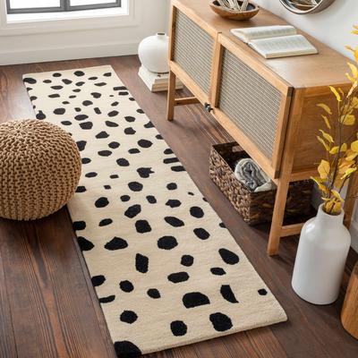 Guiseley 4' x 6' Modern Wool Black/Beige Area Rug - Boutique Rugs