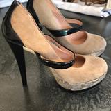 Jessica Simpson Shoes | Jessica Simpson Heels Size 6 Tan Black & Snakeskin | Color: Black/Tan | Size: 6
