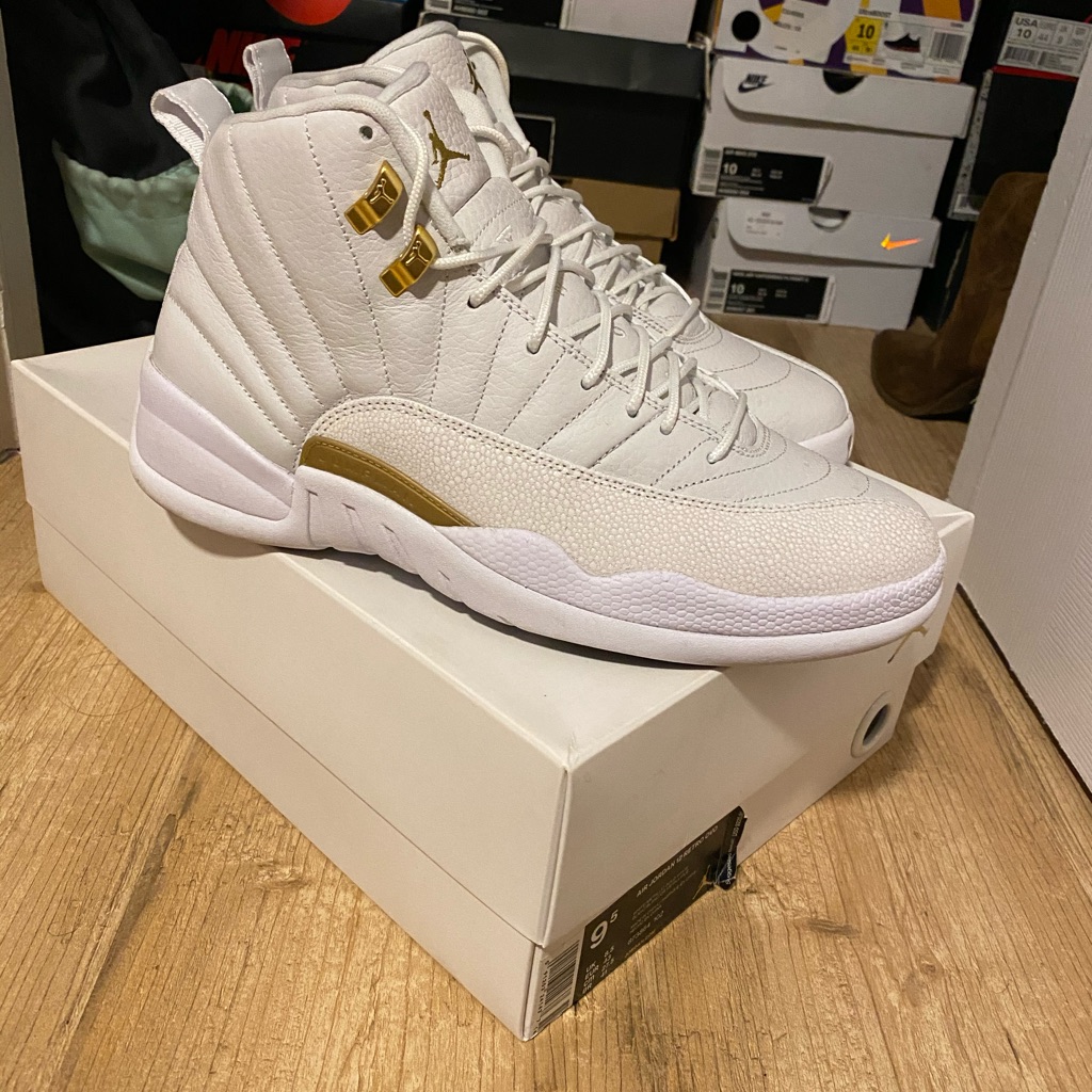 Nike Shoes | Jordan Ovo’s, Nike Roshe, Nike Chukka | Color: Black/White | Size: Various