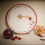 Villeroy & Boch Winter Bakery Delight Falling Star 8.5" Salad Plate Porcelain China/Ceramic in Brown/Green/Red | Wayfair 1486122642