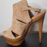Jessica Simpson Shoes | Jessica Simpson "Carlow" | Color: Tan | Size: 8.5