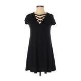 Love, Fire Casual Dress - A-Line Plunge Short Sleeve: Black Solid Dresses - Women's Size X-Small