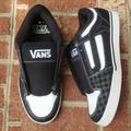 Vans Shoes | Nwot Vans Low Top Skate Shoes | Color: Black/White | Size: 8.5