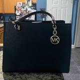 Michael Kors Bags | Michael Kors Handbag | Color: Black | Size: Os