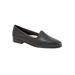 Women's Liz Tumbled Flats by Trotters® in Black (Size 8 M)