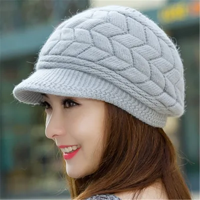 Chapeaux tricotés en laine pour femmes chapeau en fourrure de lapin chapeaux à l'intérieur mode