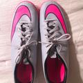 Nike Shoes | Nike Indoor Shoes | Color: Gray/Pink | Size: 8.5
