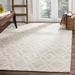 SAFAVIEH Handmade Marbella Asya Diamond Wool Rug