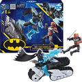 Batman Bat-Tech-Geländefahrzeug mit 10cm-Actionfiguren von Batman und Deathstroke, inkl. Accessoires