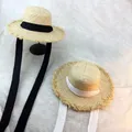 Chapeau de plage en raphia pour femmes avec ruban noir et blanc casquette de paille plate de bord