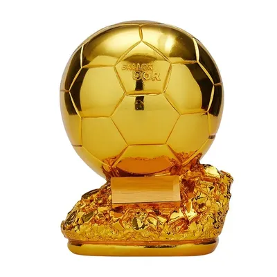 Trophée de ballon d'or personnalisé modèle de galvanoplastie athlète de tir final de football