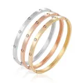 Bracelets pour amoureux en acier inoxydable et zircon de forme cubique doré parfait cadeau pour