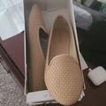 Nine West Shoes | Beige Casual Shoes | Color: Cream/Tan | Size: 11