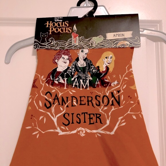 Disney Kitchen | Hocus Pocus Kitchen Apron | Color: Orange/Purple | Size: Os