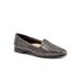 Wide Width Women's Liz Iii Loafer by Trotters in Pewter (Size 9 1/2 W)