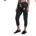 Nike Pants & Jumpsuits | Nike Pants Gym Vintage Capri Pants | Color: Black | Size: Xs