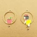 Charme Apple Girl en émail pour bijoux alliage de zinc plaqué or exécutif 10 pièces