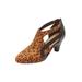 Women's The Sage Shootie by Comfortview in Leopard (Size 8 M)