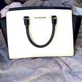 Michael Kors Bags | **Exclusive Bag** Michael Kors Authentic Bag. White/Black Beautiful Bag | Color: Black/White | Size: Os
