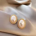 Boucles d'Oreilles Rétro Élégantes en Perle pour Femme Bijoux Irréguliers promenales Carrés