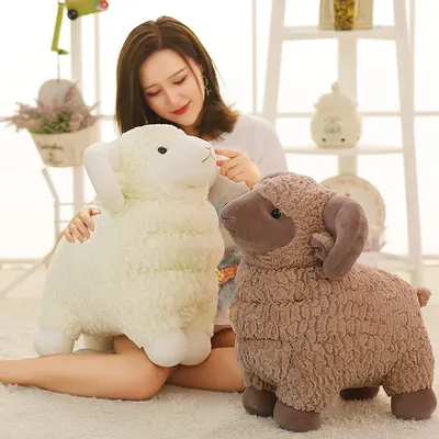 Mouton en peluche en forme d'agneau et de chèvre pour enfant jouet artisanal idéal pour la