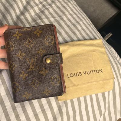 Louis Vuitton Accessories | Louis Vuitton Monogram Small Ring Agenda Cover | Color: Brown/Tan | Size: 5.75”H X 4.25”W X 0.5”D