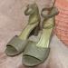 Jessica Simpson Shoes | Jessica Simpson Gold Heels Size 8 | Color: Gold | Size: 8
