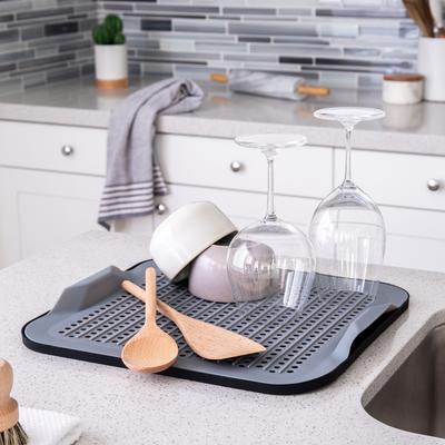 2-Piece Silicone Drying Mat by Better Houseware in Black Gray