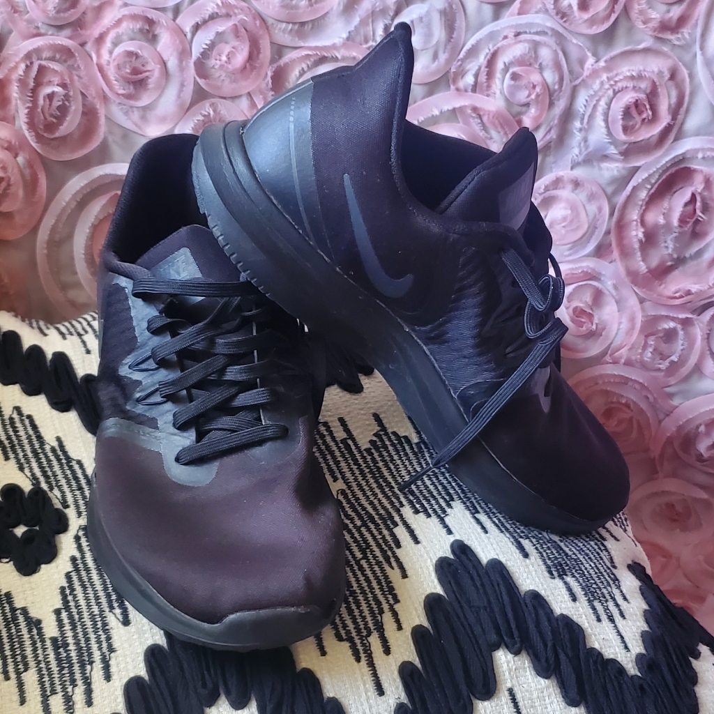 Nike Shoes | Black Nike | Color: Black | Size: 6.5