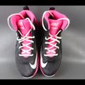 Nike Shoes | Girls Nike Team Hustle Basketball Shoes 7d | Color: Black/Pink | Size: 7g