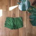 American Eagle Outfitters Shorts | Nwt Vintage American Eagle Outfitters Green Cargo Shorts | Color: Green | Size: 2