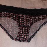 Victoria's Secret Intimates & Sleepwear | Nwot Victoria’s Secret Low Rise Hip Hugger Panty. Black Lace Waistband Medium | Color: Black/Gray | Size: M