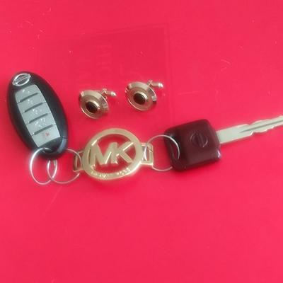 Michael Kors Accessories | Gold (Color) Key Chain 1sz$28 + Free Cufflinks | Color: Gold | Size: Os