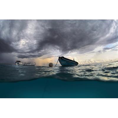 Fototapete PAPERMOON "Photo-Art ANDREY NARCHUK, DAS BOOT", bunt, B:5,00m L:2,80m, Vlies, Tapeten
