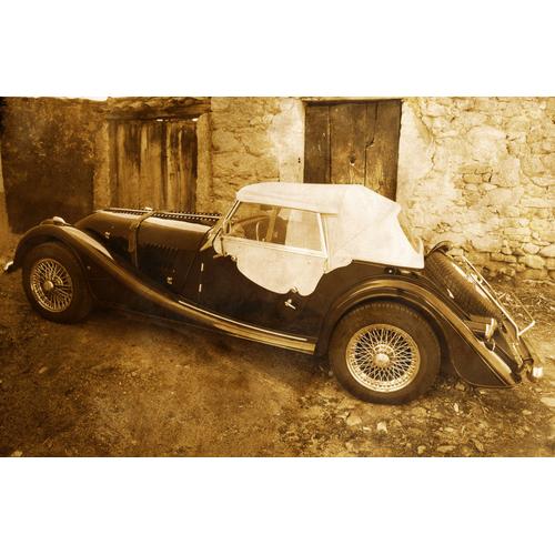 „PAPERMOON Fototapete „“OLDTIMER MG CABRIO““ Tapeten Gr. B/L: 3,50 m x 2,60 m, Bahnen: 7 St., bunt Fototapeten“