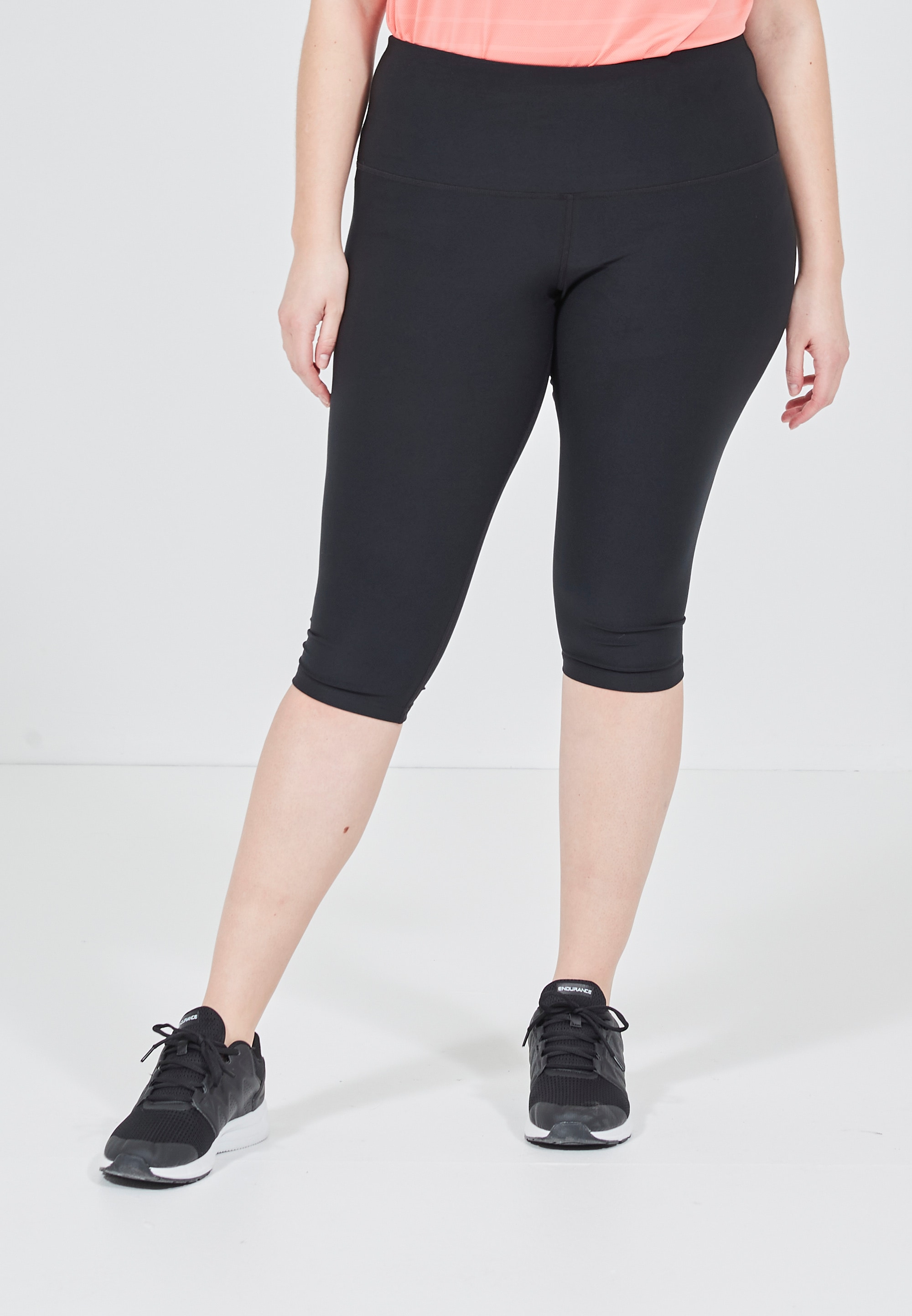 Lauftights Q BY ENDURANCE "JALON 3/4", Damen, Gr. 48, EURO-Größen, schwarz, 88% Polyester, 12% Elasthan, unifarben, Hosen, aus schnell trocknendem Material