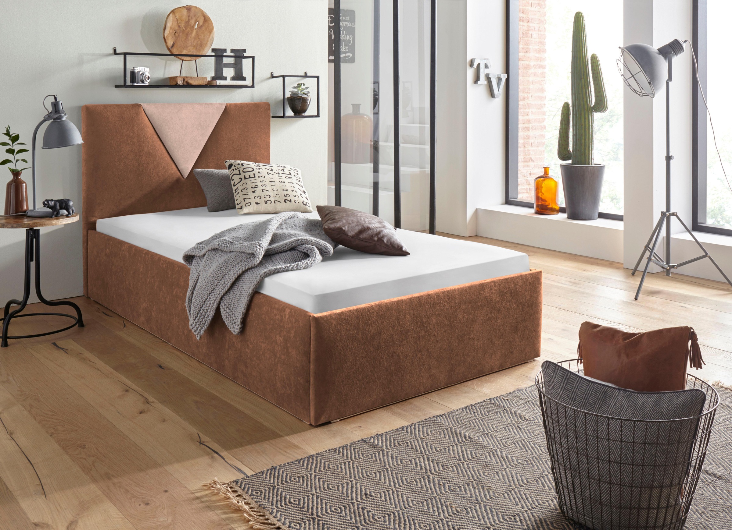 Polsterbett "Malibu", braun (braun, beige), B:112cm L:212cm, Bezug Bett: Microfaser (100% Polyester);Bonnell-Federkernmatratze: 51% Polypropylen, 39% Polyester und 10% Baumwolle;Kaltschaummatratze: 100% Polyester, Bezug abnehm- und waschbar bis 60C,...