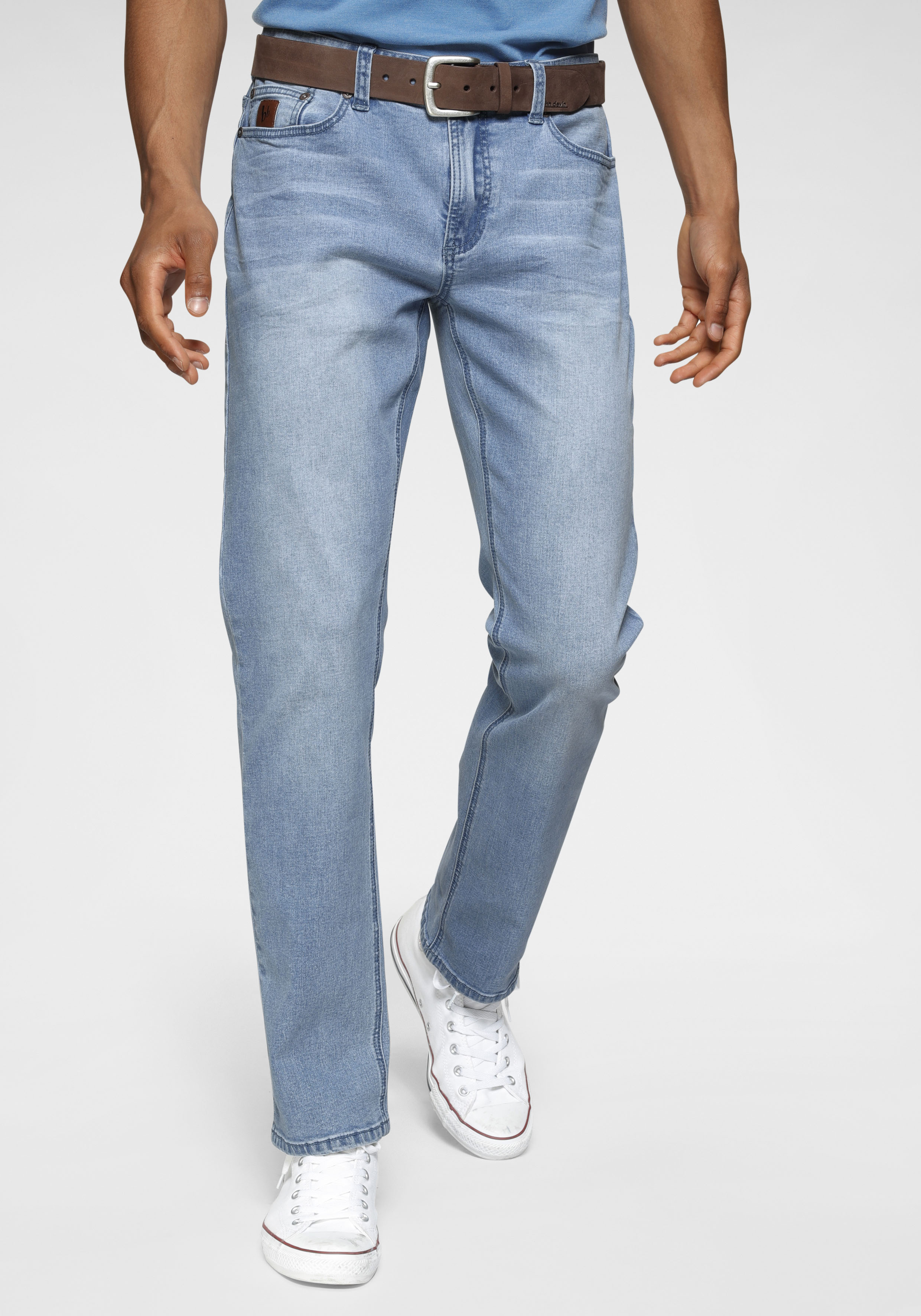 Straight-Jeans BRUNO BANANI "Hutch", Herren, Gr. 33, Länge 30, blau (light blau), Denim/Jeans, Obermaterial: 98% Baumwolle, 2% Elasthan, normal lang, Jeans Straight-Jeans, gerade Beinform, teilweise mit modischen Destroyed-Effekten