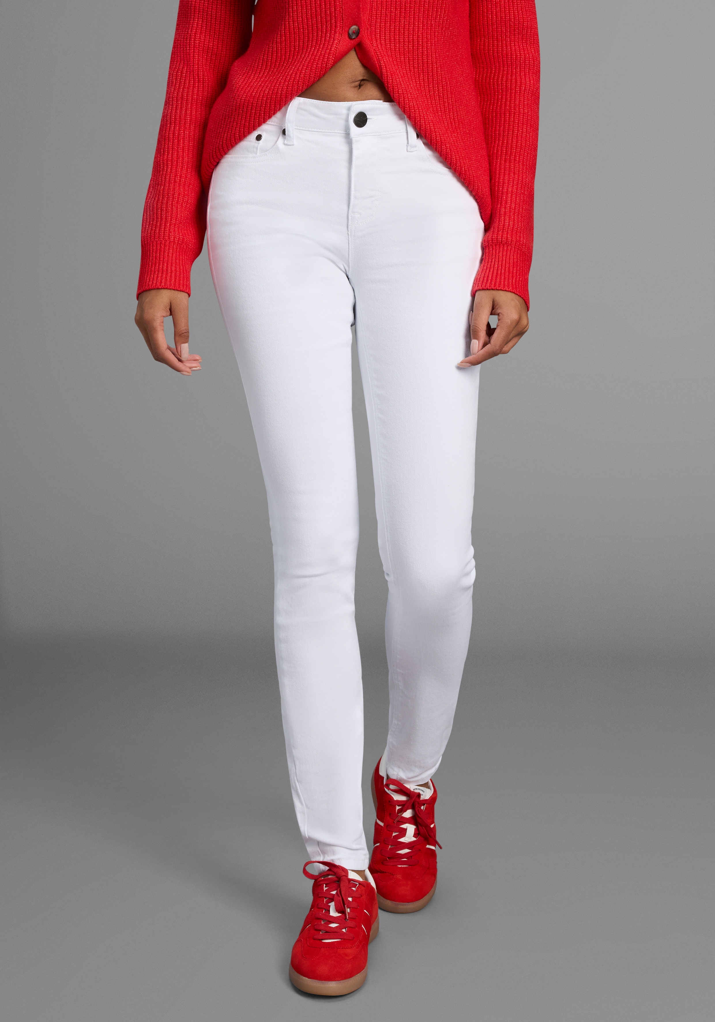 Slim-fit-Jeans ARIZONA "Shaping", Damen, Gr. 80, K + L Gr, weiß, Jeans, Obermaterial: 98% Baumwolle, 2% Elasthan, Basic, sehr schmal lang, Jeans, enge Passform, Röhrenjeans, Used-Look-Waschung, hohe Leibhöhe, Topseller Image