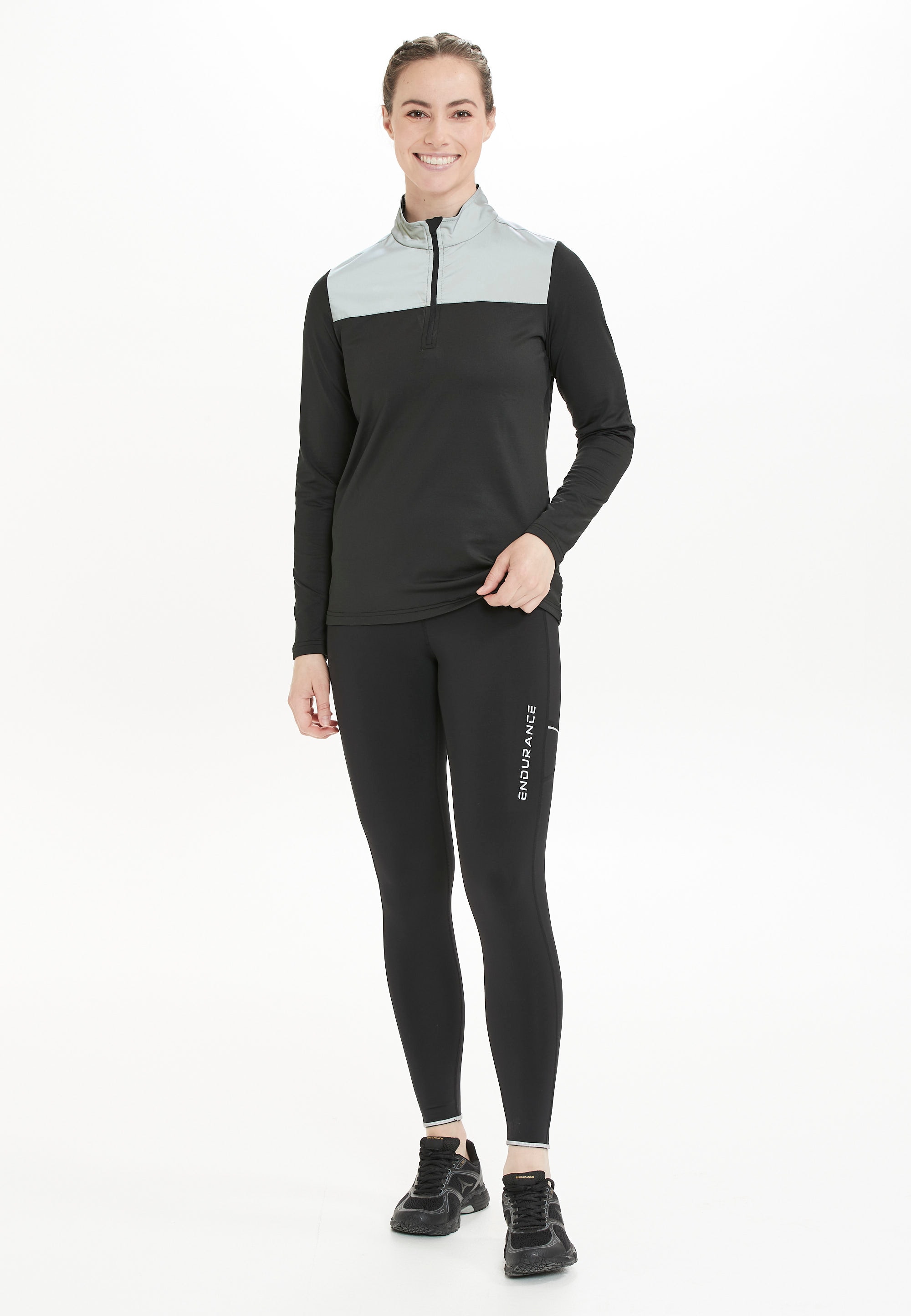 Funktionsshirt ENDURANCE "Tusina", Herren, Gr. 42, silber (schwarz, silberfarben), 90% Polyester, 10% Elasthan, mehrfarbig, Sportlich, normal, hoch geschlossener Ausschnitt, Shirts, mit starken Ultra-Reflektoren Image