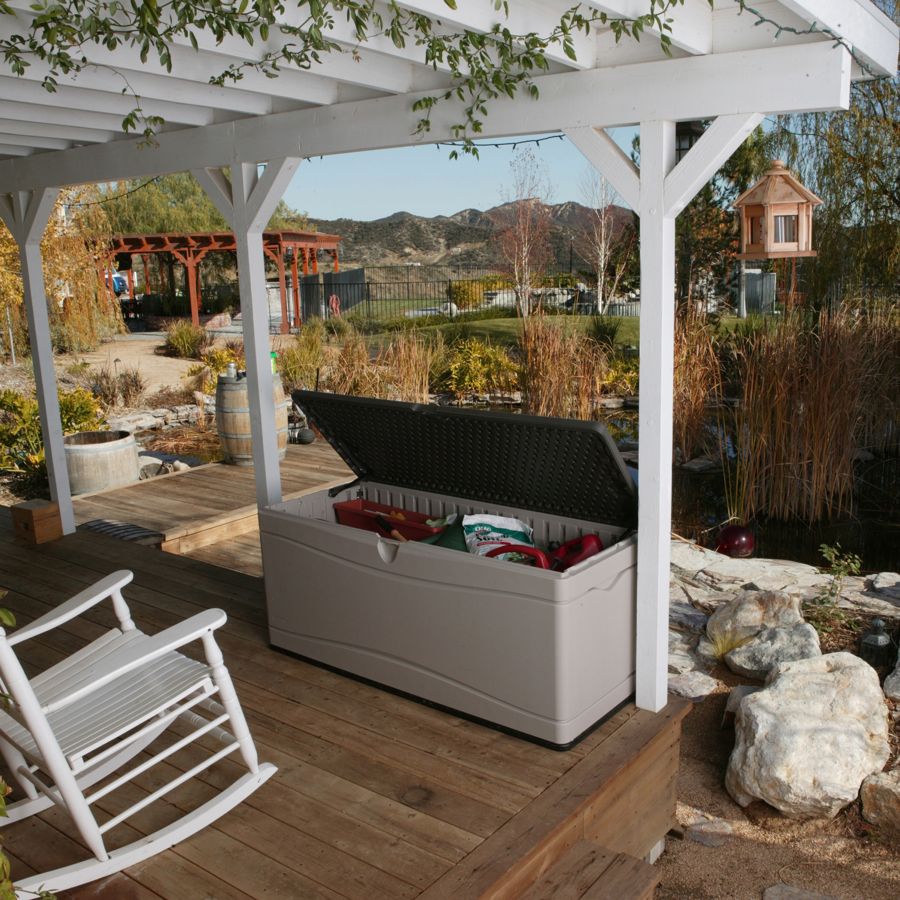 Kissenbox LIFETIME "XXL", grau (lichtgrau), B:153cm H:66cm T:61cm, Kunststoff, Aufbewahrungsboxen, 495 Liter