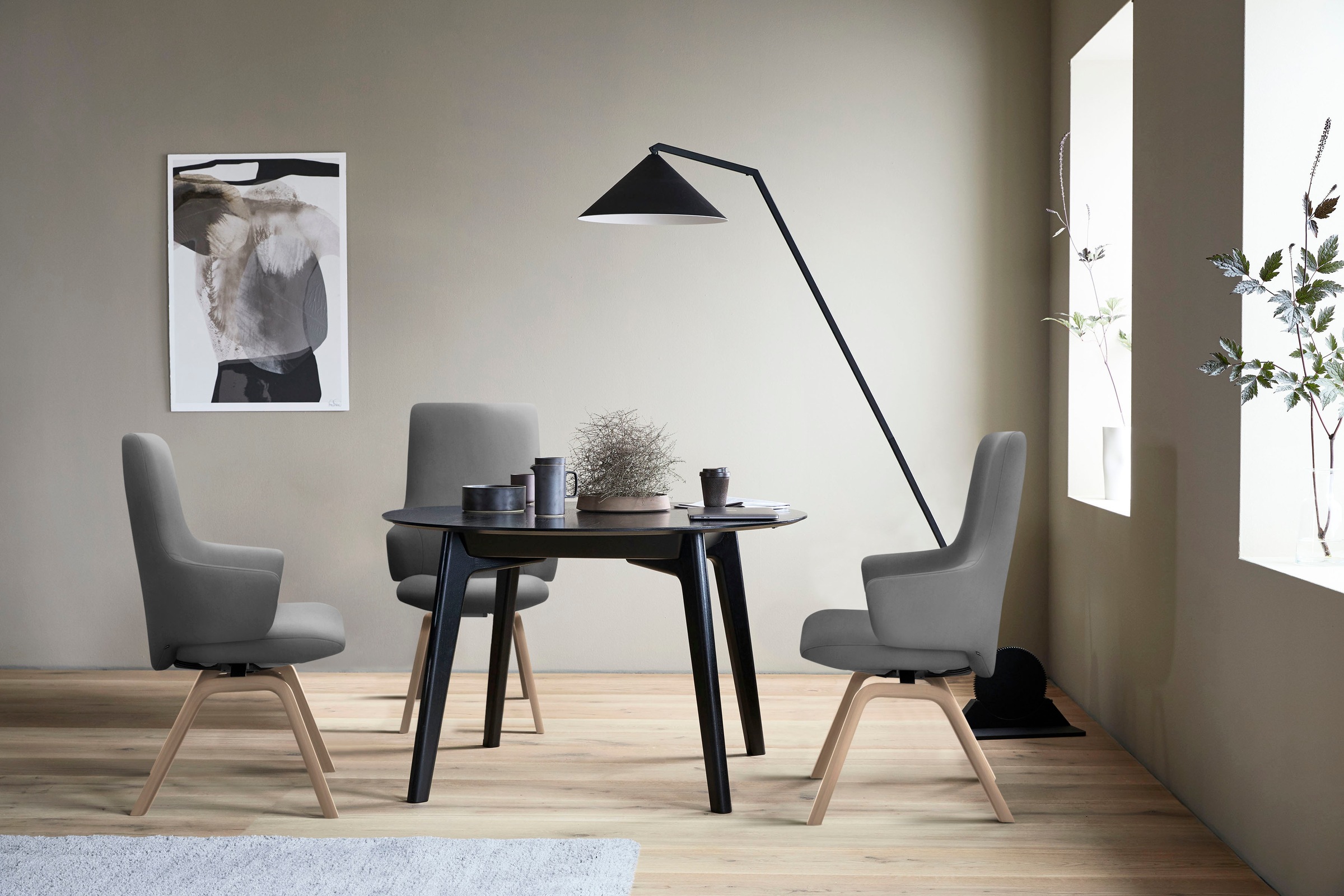 Polsterstuhl STRESSLESS "Laurel", grau (dunkelgrau dinamica, eiche gekalkt), B:58cm H:105cm T:60cm, Microfaser DINAMICA (88% Polyester, 12% Polyurethan), Stühle, Polsterstuhl, High Back mit Armlehne, Größe L, mit schräggestellten Beinen in Eiche