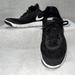 Nike Shoes | Nike Flex Experience Rn Run 6 Size 8.5 | Color: Black/White | Size: 8.5