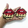 Kugars KISS – boucles d'oreilles en bambou pour femmes grandes lèvres rouges bijoux de Festival