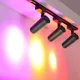 Spot Lumineux LED RGB sur Rail de 220V et 20W Luminaire de Plafond Idéal pour une Scène un Bar